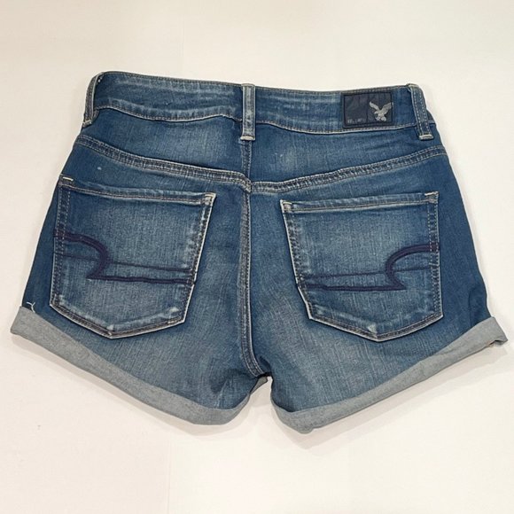 American Eagle hi-rise shorts, size 2 - Picture 2 of 3